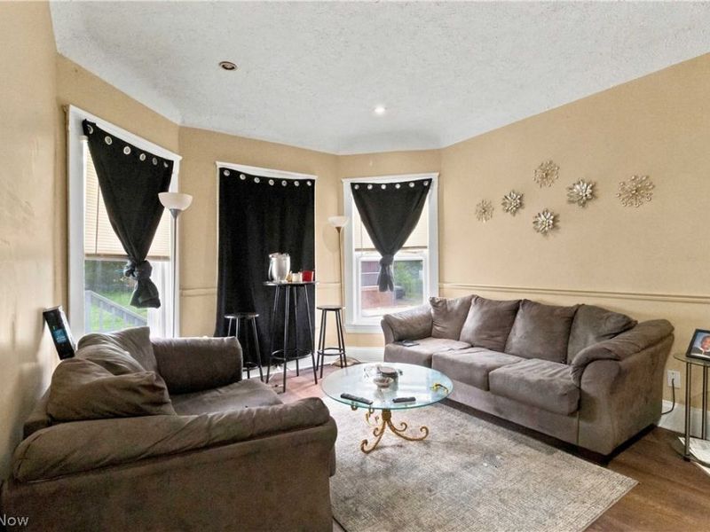 1897 E 69th Street, Cleveland, OH 44103 Photo 5