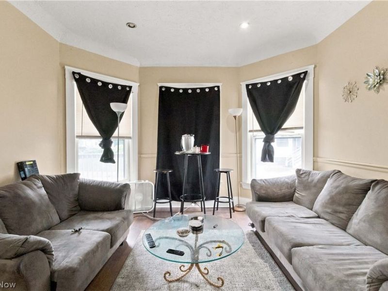 1897 E 69th Street, Cleveland, OH 44103 Photo 6
