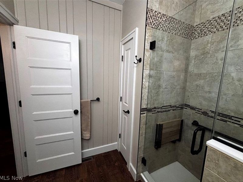 2976 Greenleaf Road , Akron, OH 44312 Photo 16