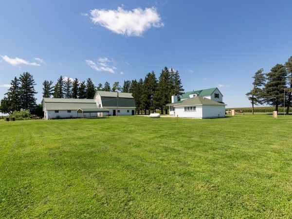 17862 110th, Aplington, IA 50665