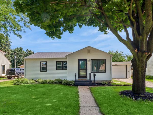 408 Dale Drive, Iowa Falls, IA 50126
