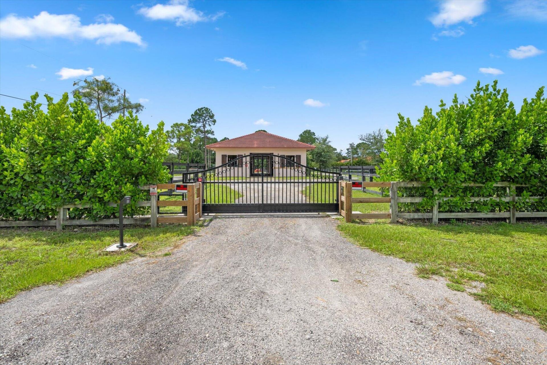 2440 Buck Ridge Trail, Loxahatchee, FL 33470 Photo
