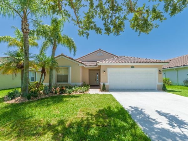 19200 NW 24TH Court, Pembroke Pines, FL 33029