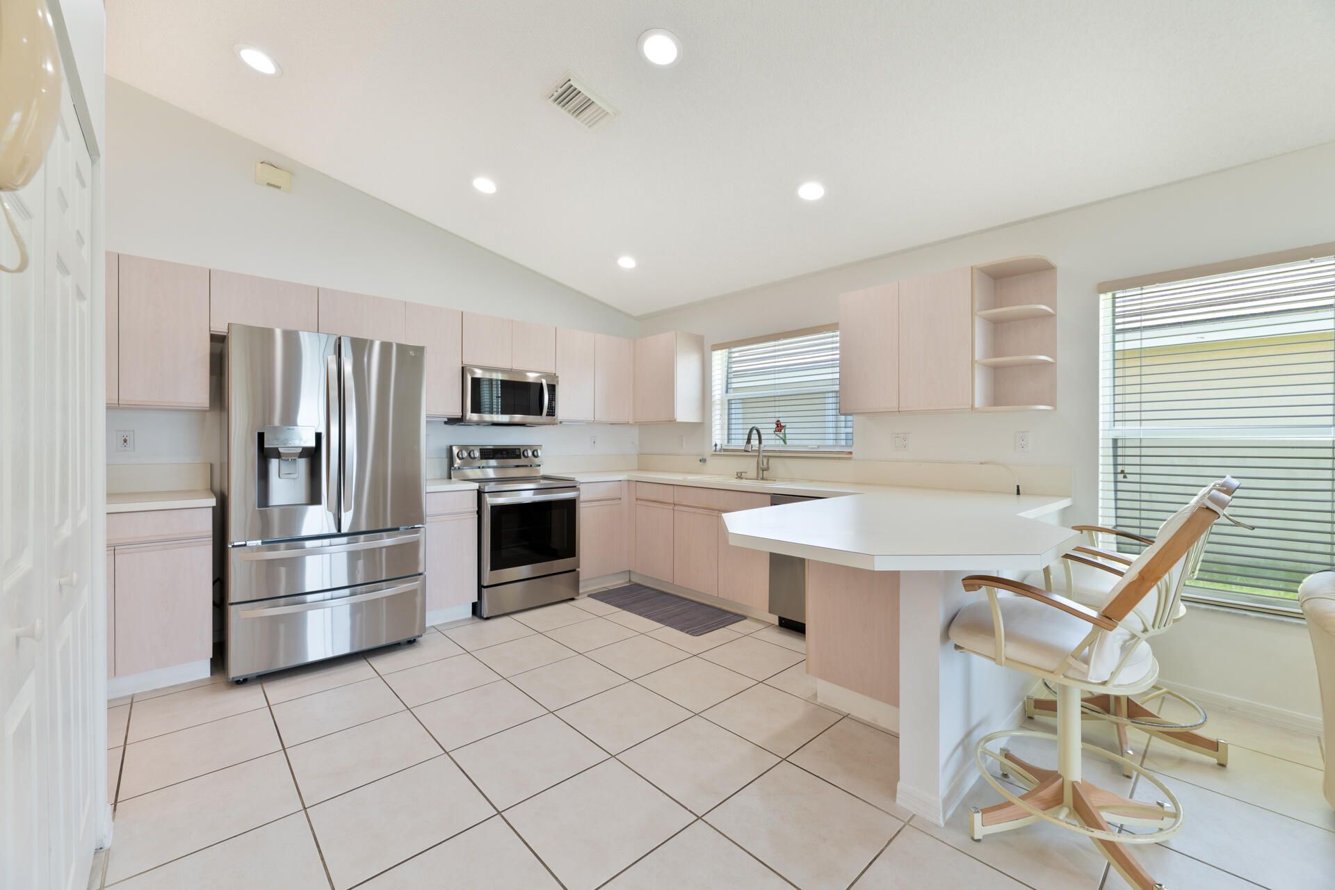 19200 NW 24th Court, Pembroke Pines, FL 33029 Photo