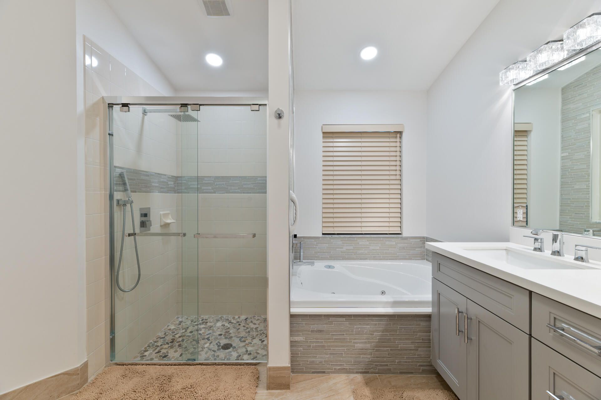 19200 NW 24th Court, Pembroke Pines, FL 33029 Photo