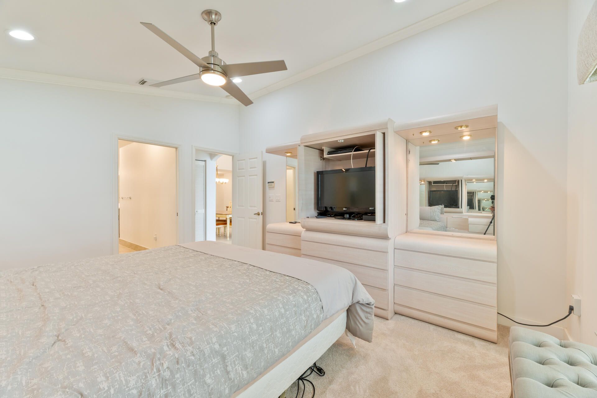 19200 NW 24th Court, Pembroke Pines, FL 33029 Photo