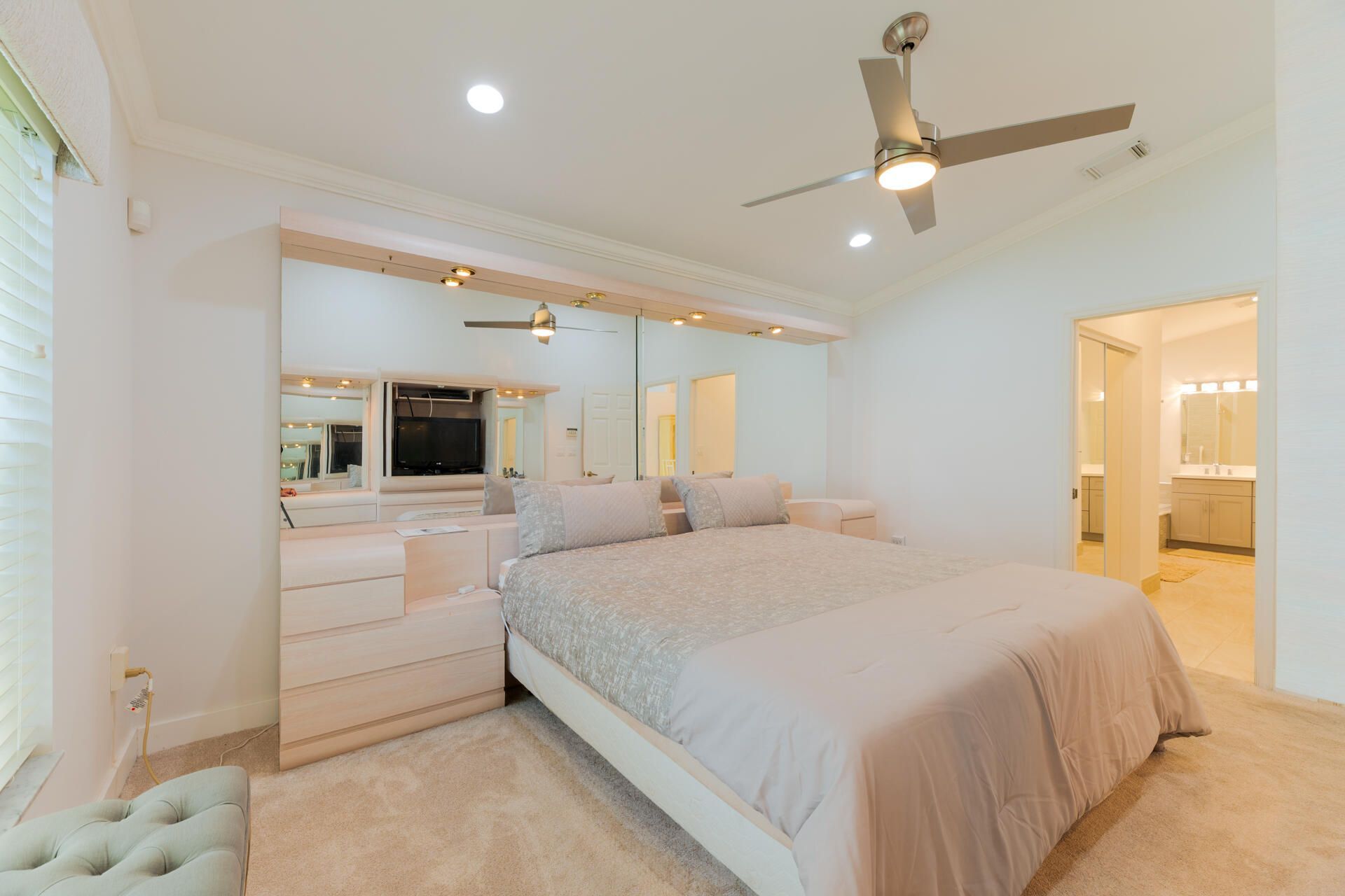19200 NW 24th Court, Pembroke Pines, FL 33029 Photo