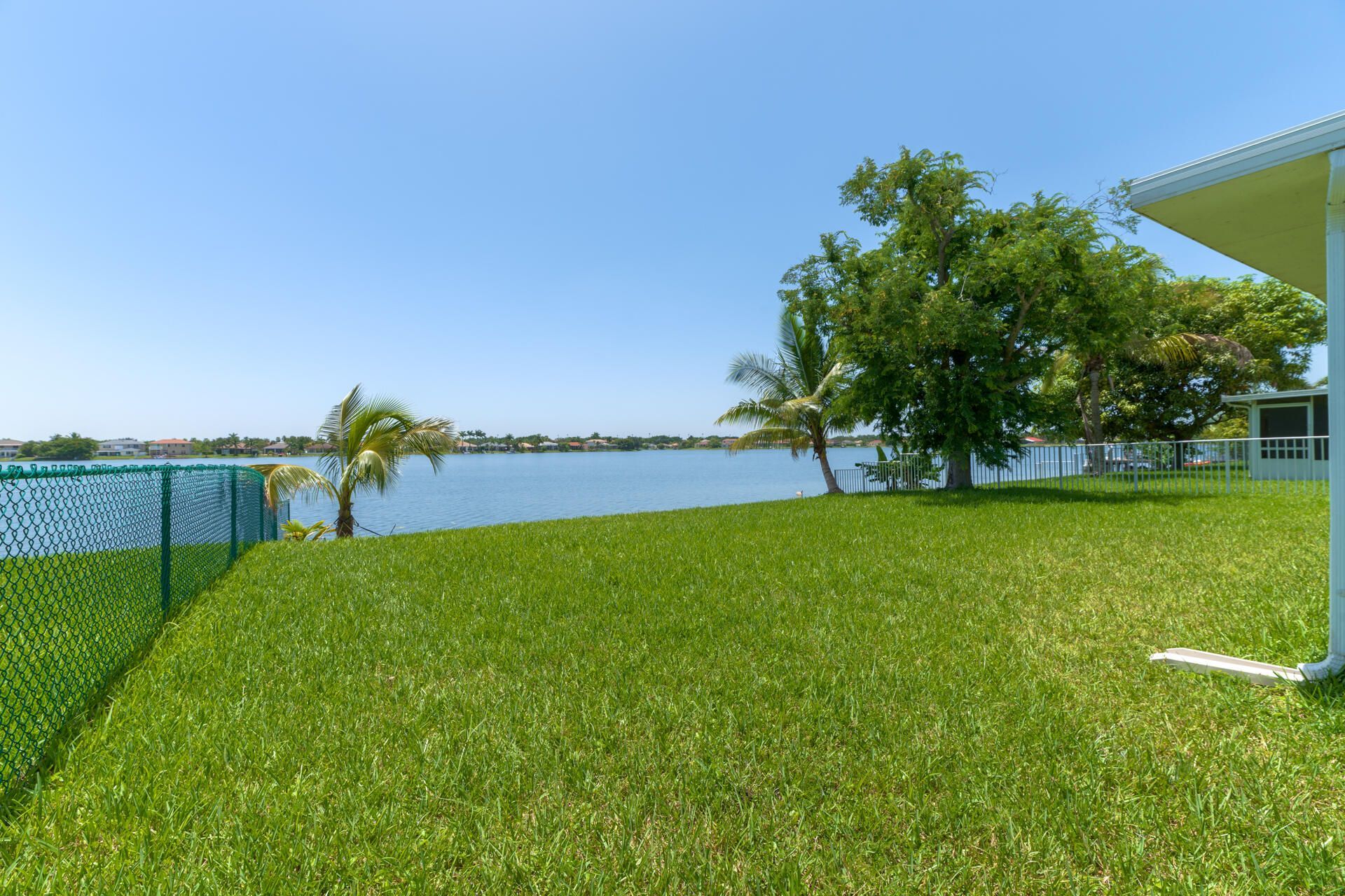 19200 NW 24th Court, Pembroke Pines, FL 33029 Photo