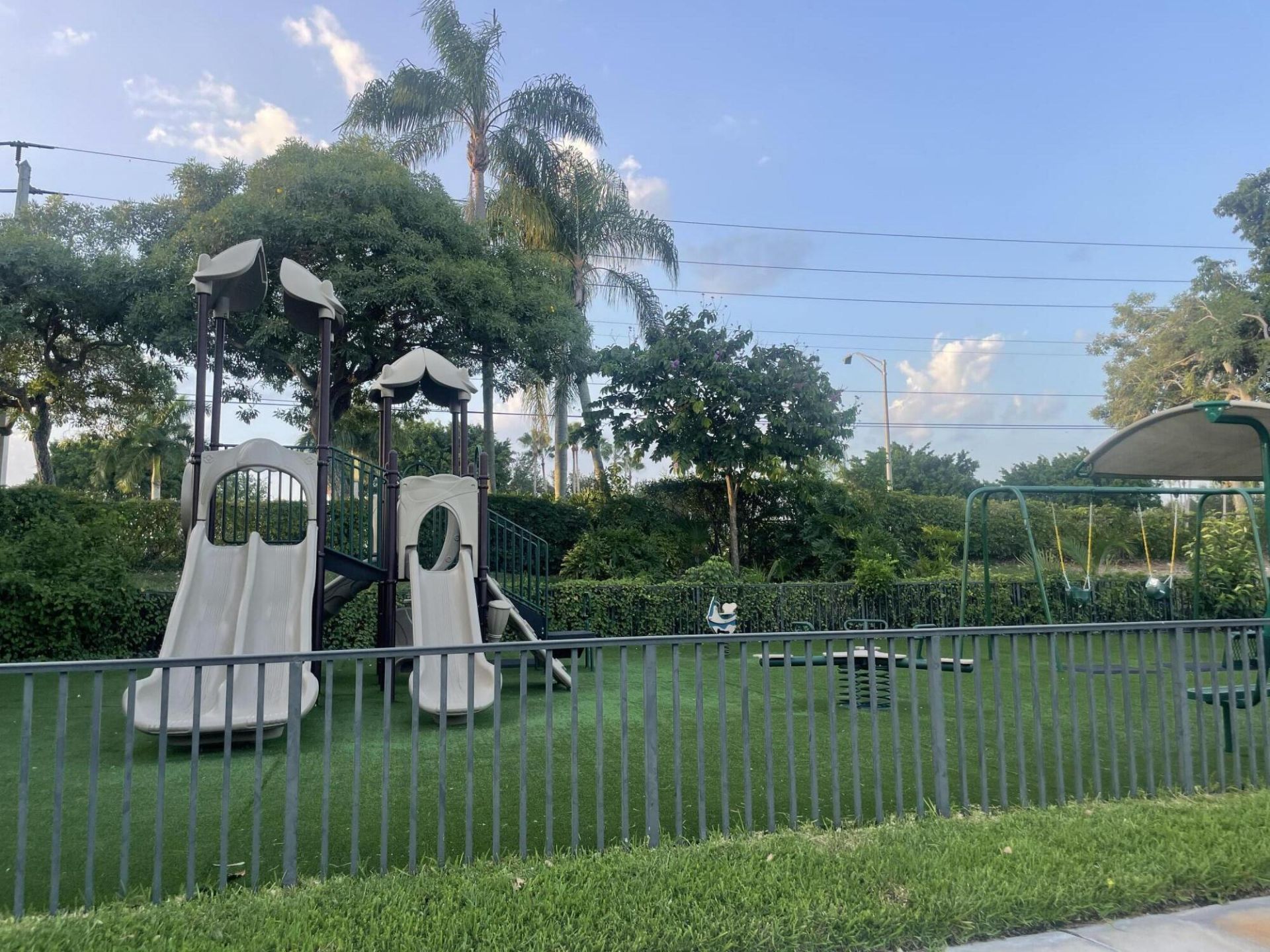 19200 NW 24th Court, Pembroke Pines, FL 33029 Photo