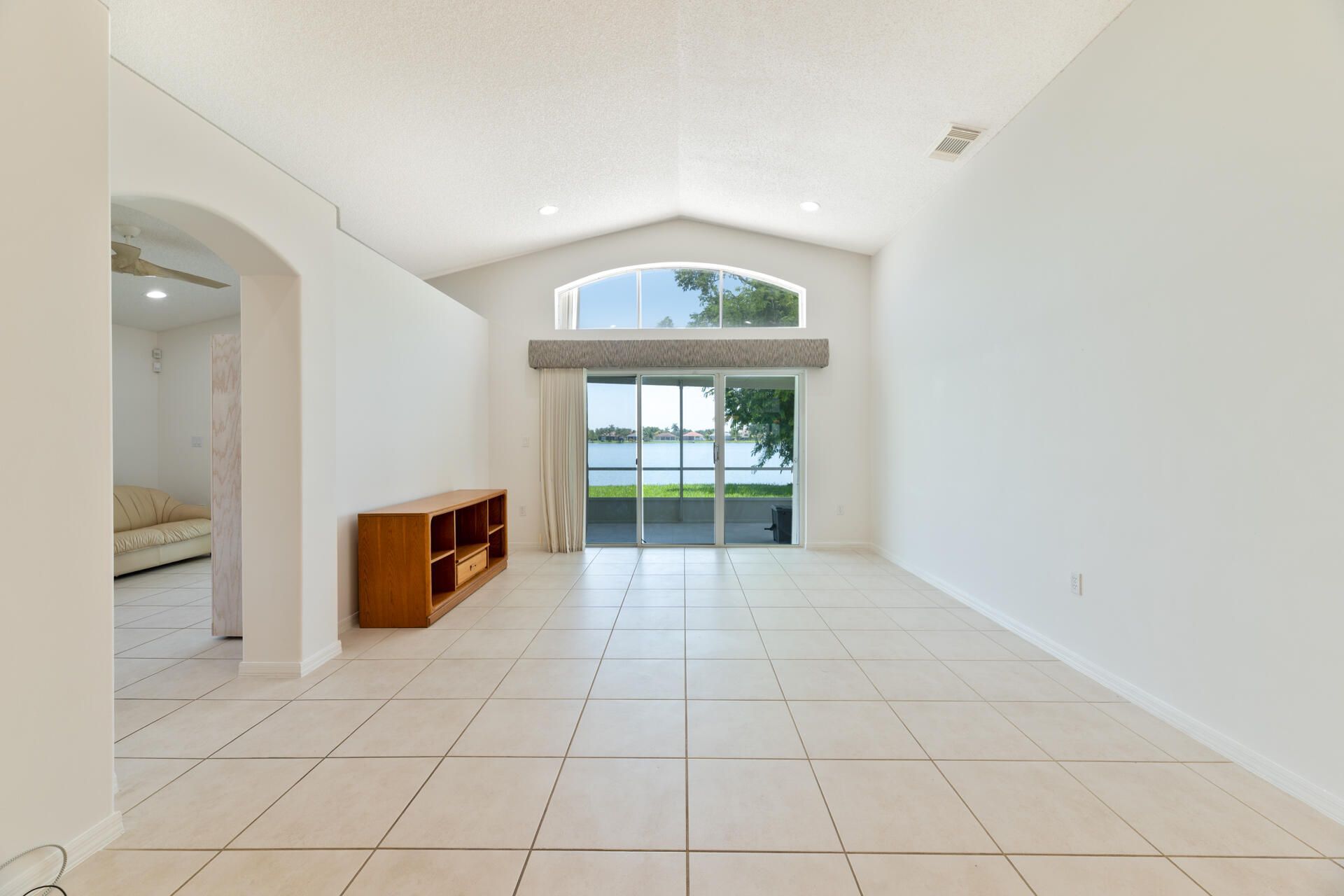 19200 NW 24th Court, Pembroke Pines, FL 33029 Photo