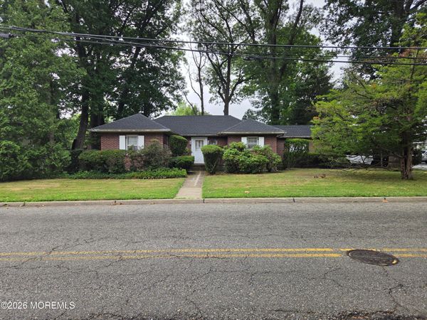 168 E Spring Valley Avenue, Maywood, NJ 07607