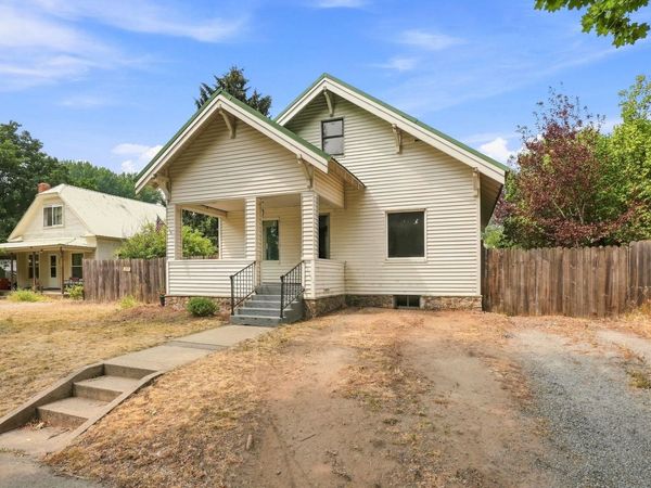 317 S Spokane Ave, Newport, WA 99156
