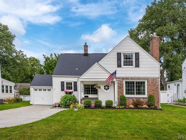 398 Darwin Drive , Buffalo, NY 14226