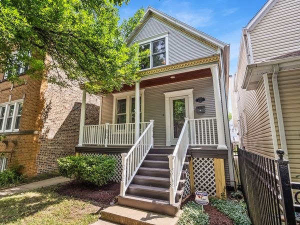 1907 W Warner Avenue , Chicago, IL 60613