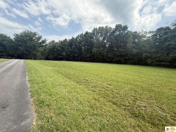 200 Murrah Road , Columbia, KY 42728
