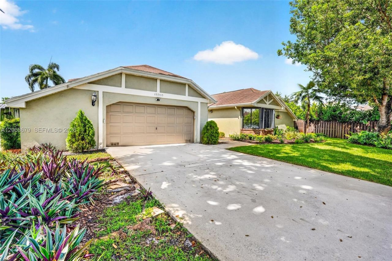 15705 SW 7th Pl, Sunrise, FL 33326 Photo