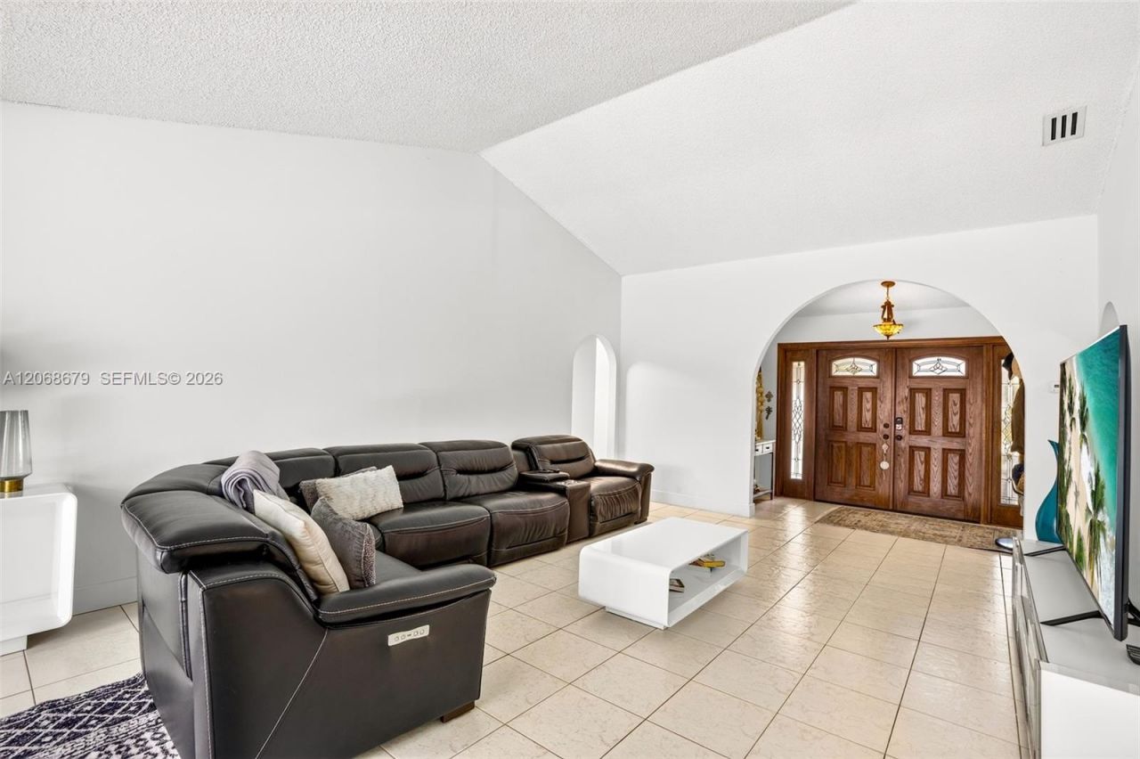 15705 SW 7th Pl, Sunrise, FL 33326 Photo