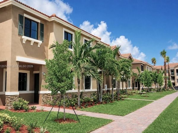 22621 SW 88th Pl , Unit 106-8, Cutler Bay, FL 33190