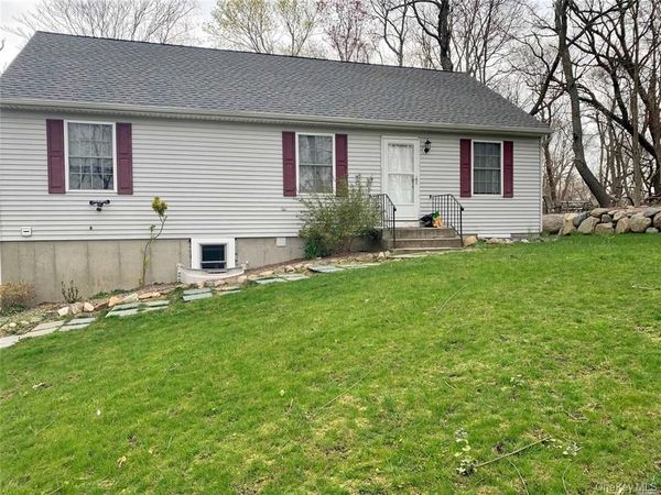 107 Sheep Pasture Road , Port Jefferson Village, NY 11777