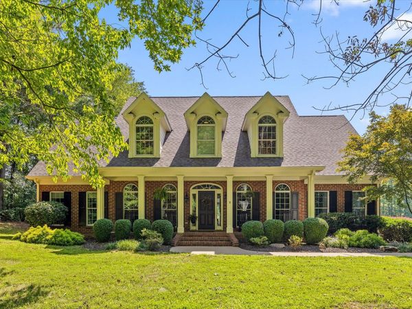 5054 Eaglefeather Lane, Ooltewah, TN 37363
