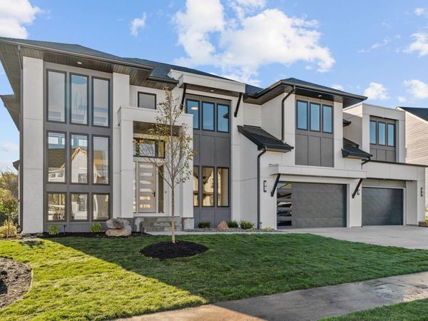 16530 64th Place N, Maple Grove, MN 55311