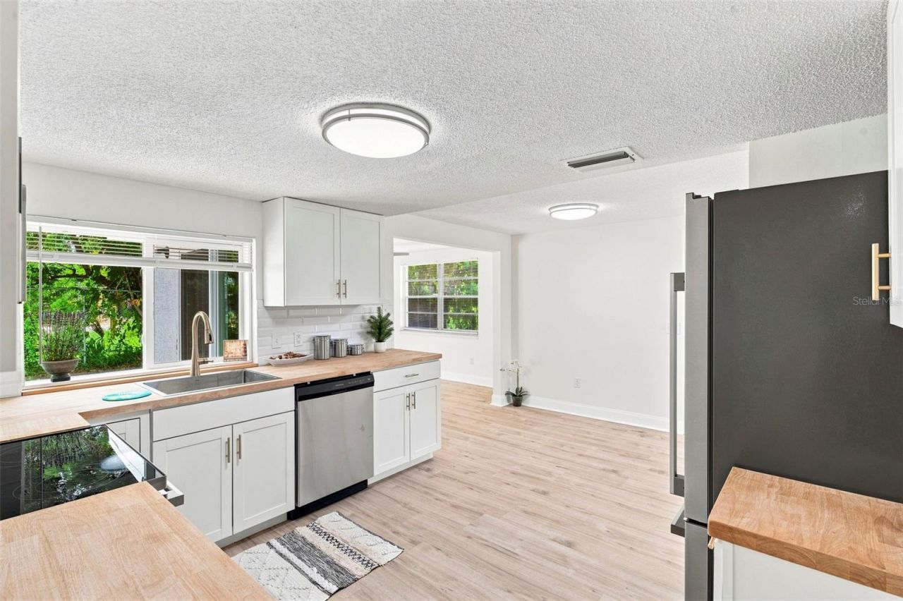 6214 Westport Drive, Port Richey, FL 34668 Photo