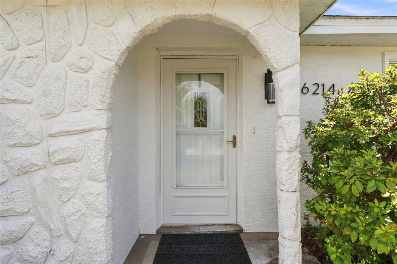6214 Westport Drive, Port Richey, FL 34668 Photo