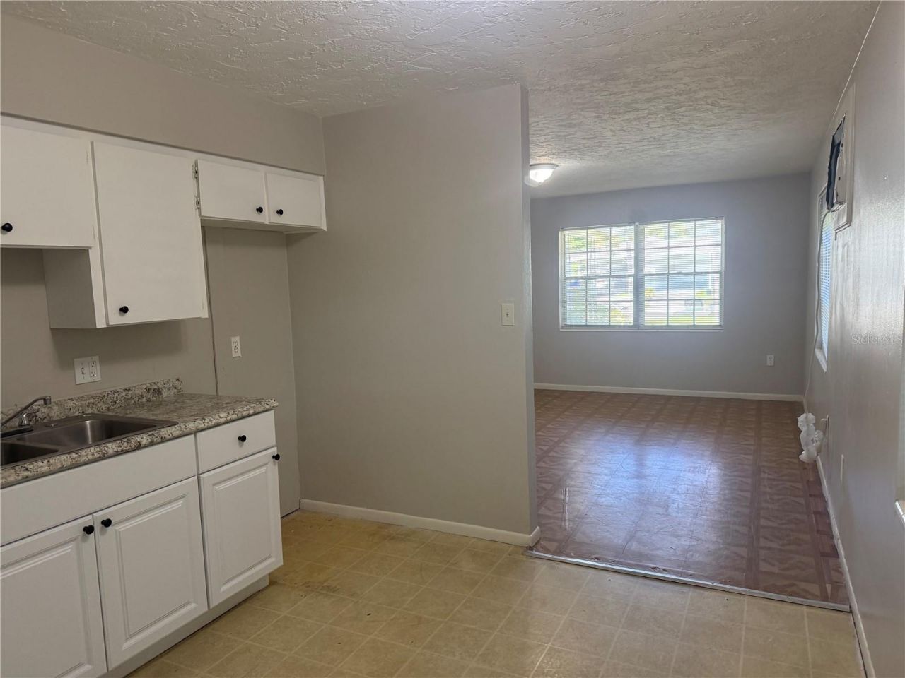5005 19th Street W, Unit A, Bradenton, FL 34207 Photo