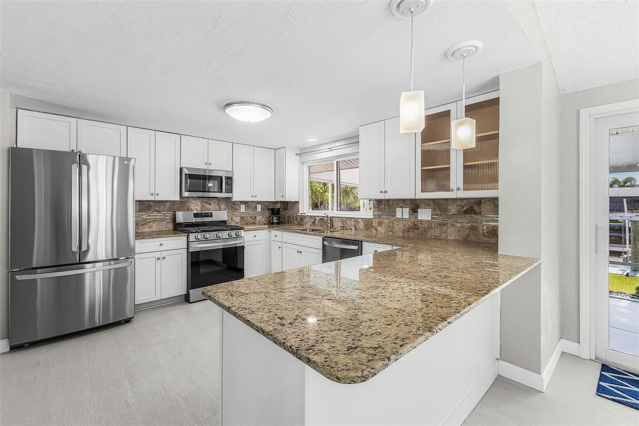 12262 Boat Shell Dr , Matlacha Isles, FL 33991 Photo