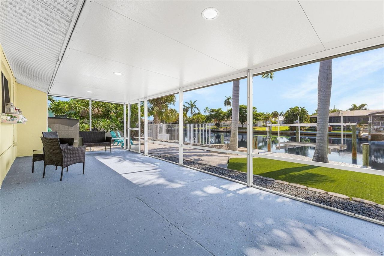 12262 Boat Shell Dr , Matlacha Isles, FL 33991 Photo