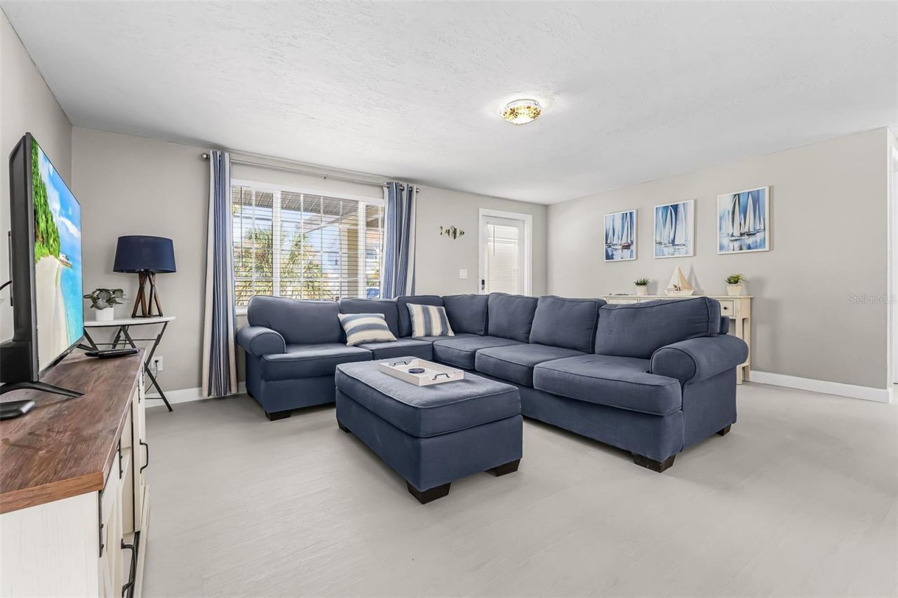 12262 Boat Shell Dr , Matlacha Isles, FL 33991 Photo