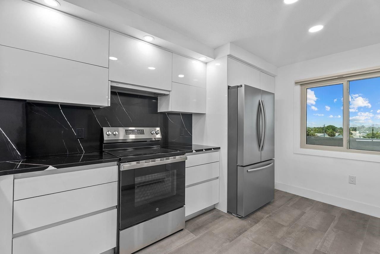 9604 Cortez Road W, Unit 233, Bradenton, FL 34210 Photo