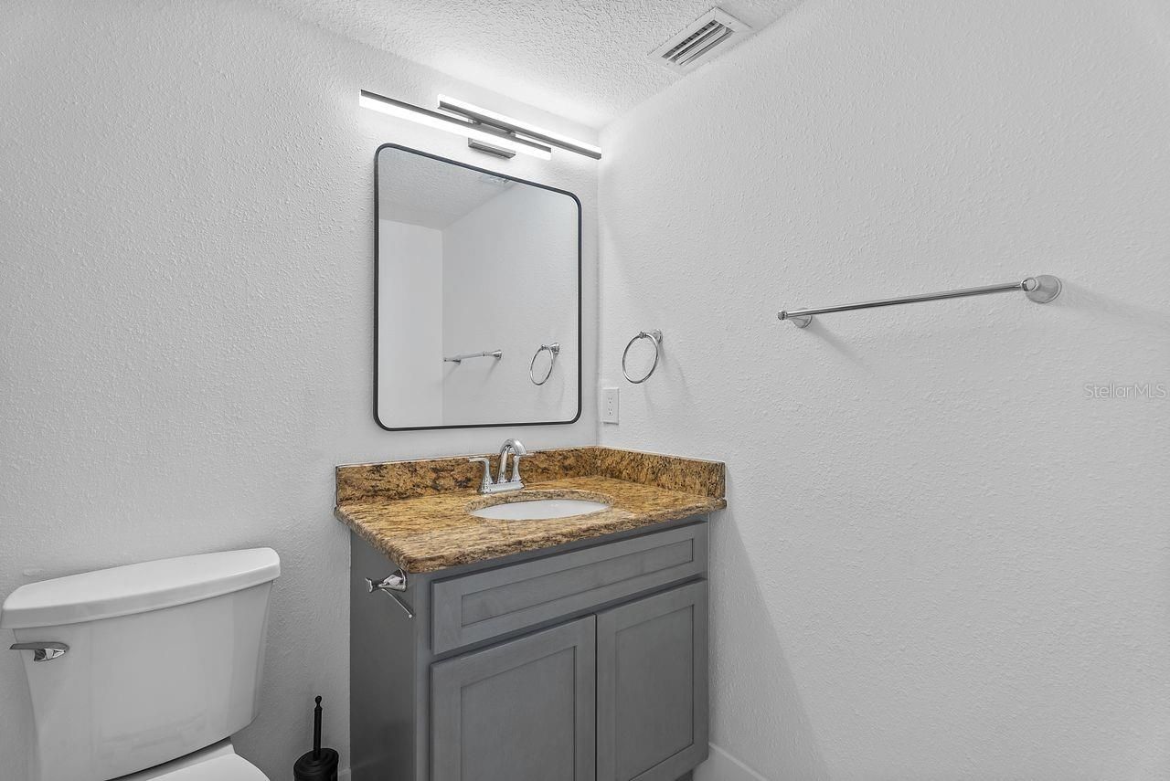 9604 Cortez Road W, Unit 233, Bradenton, FL 34210 Photo