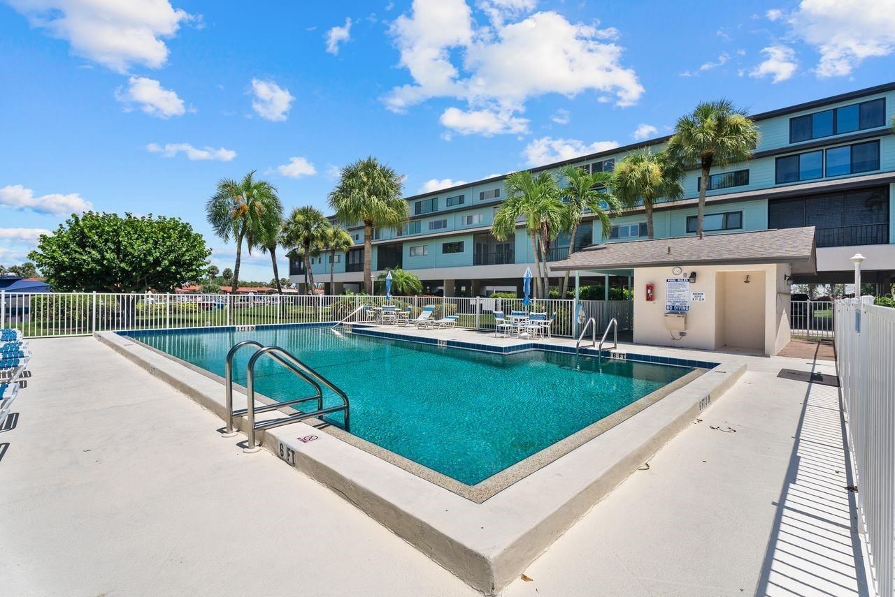 9604 Cortez Road W, Unit 233, Bradenton, FL 34210 Photo
