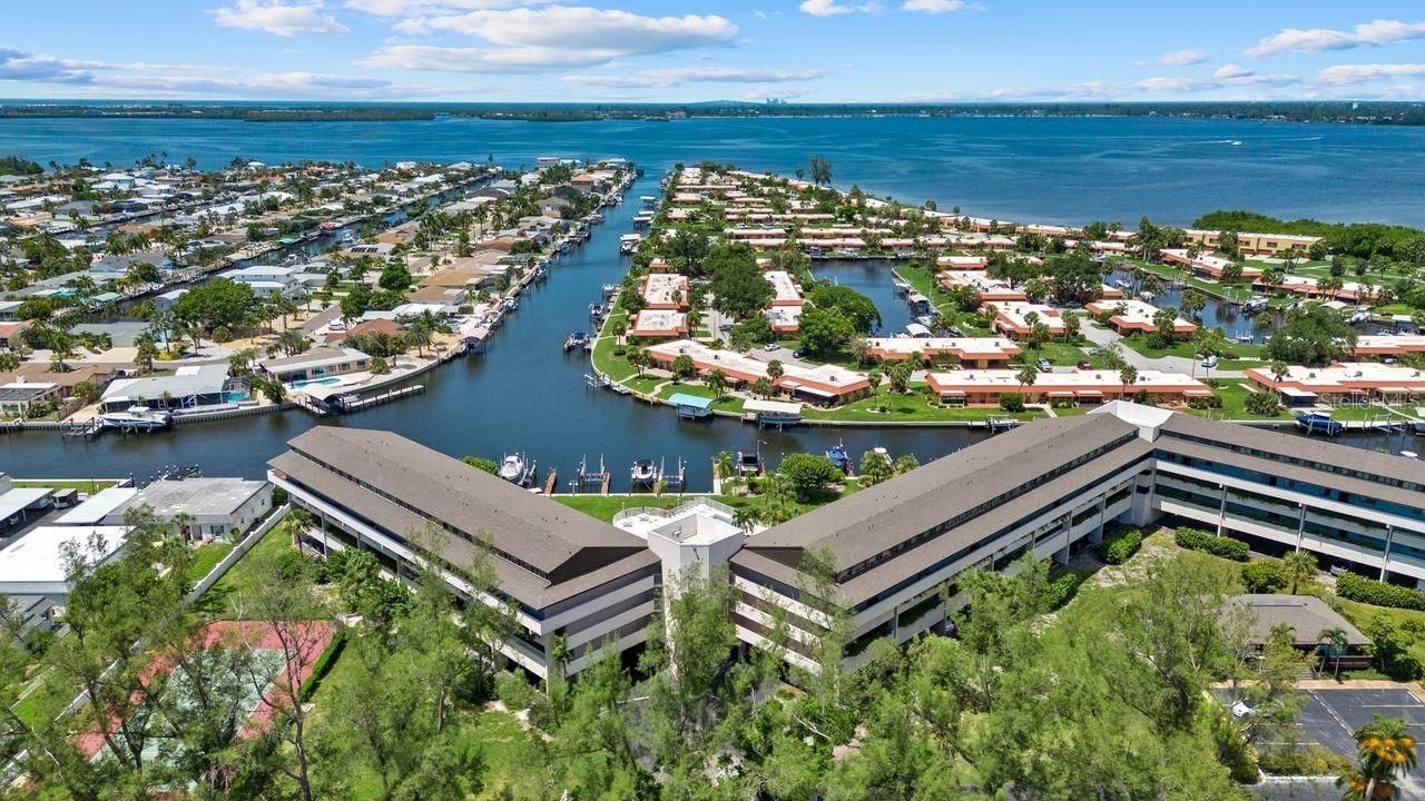 9604 Cortez Road W, Unit 233, Bradenton, FL 34210 Photo