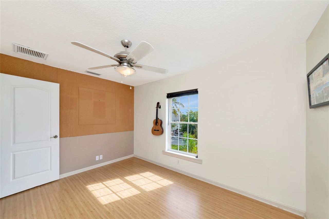 5334 Calle Florida, Sarasota, FL 34242 Photo
