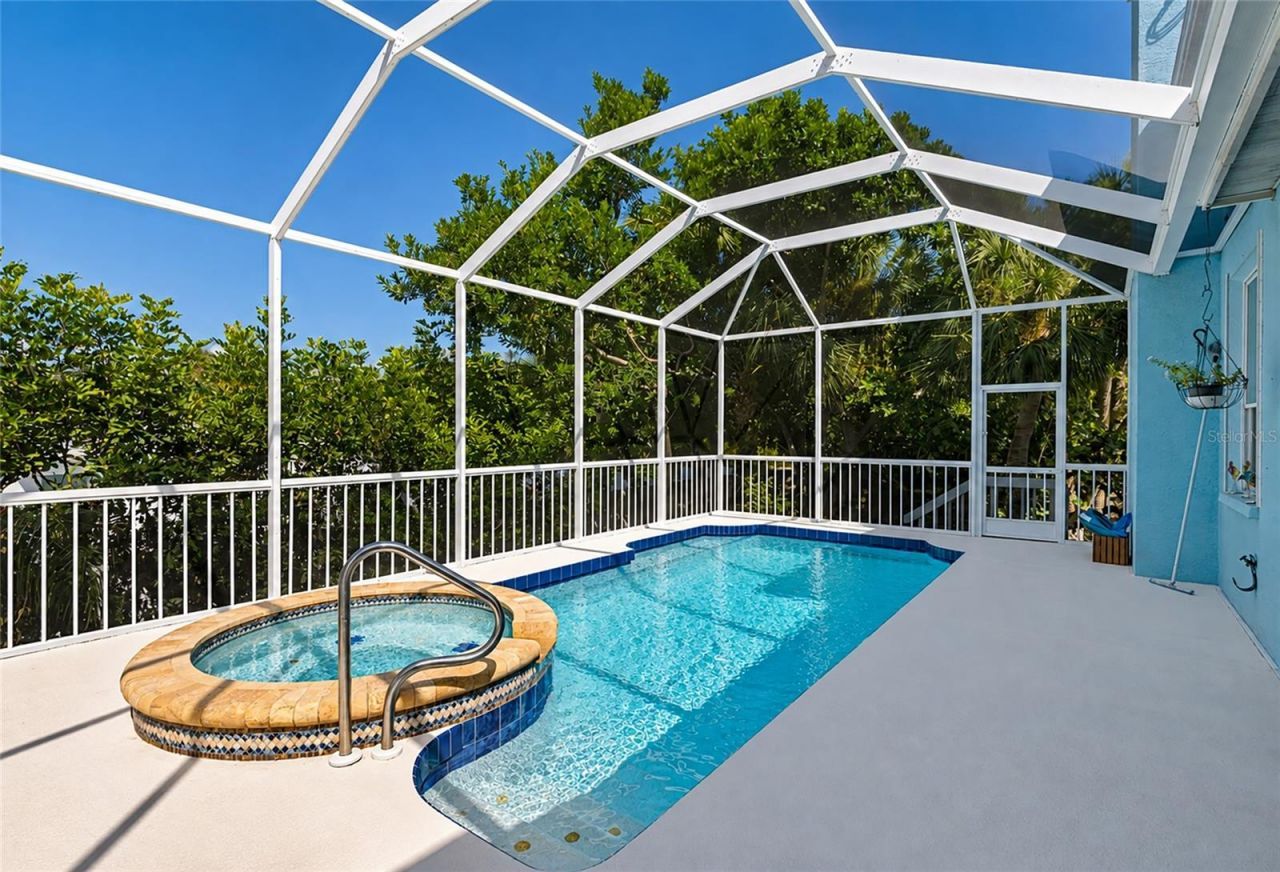 5334 Calle Florida, Sarasota, FL 34242 Photo