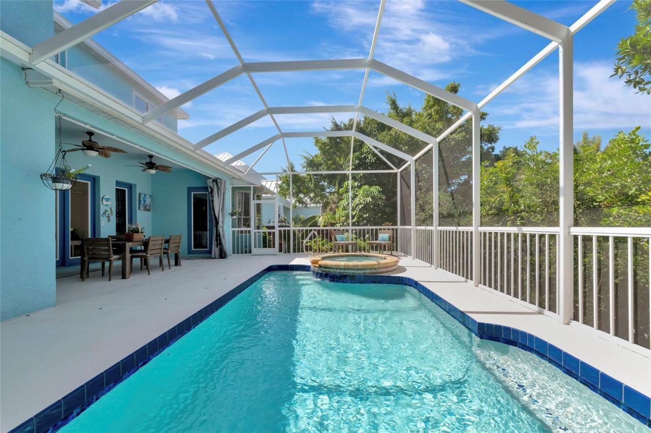 5334 Calle Florida, Sarasota, FL 34242 Photo