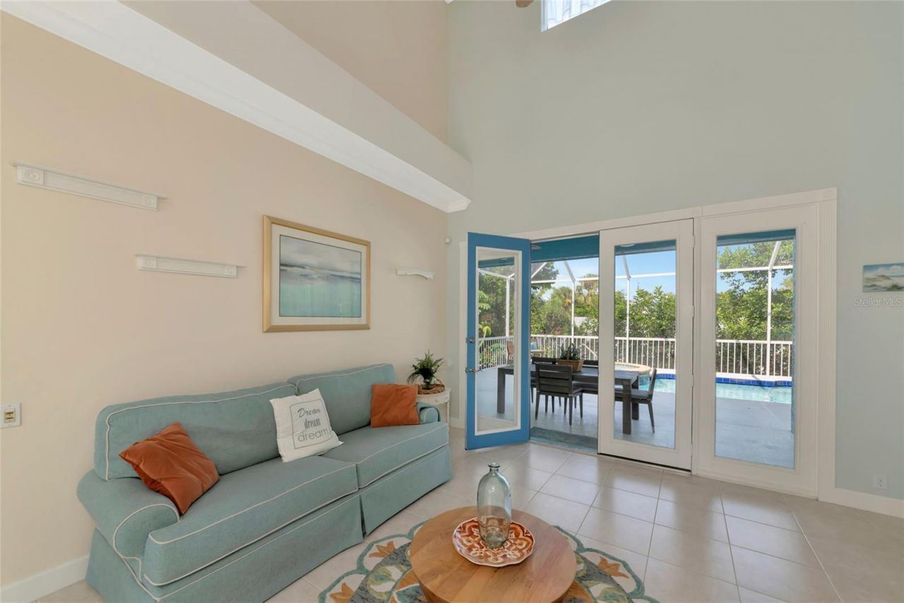 5334 Calle Florida, Sarasota, FL 34242 Photo