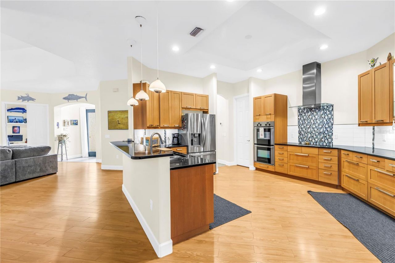 5321 Silver Leaf Lane , Sarasota, FL 34233 Photo