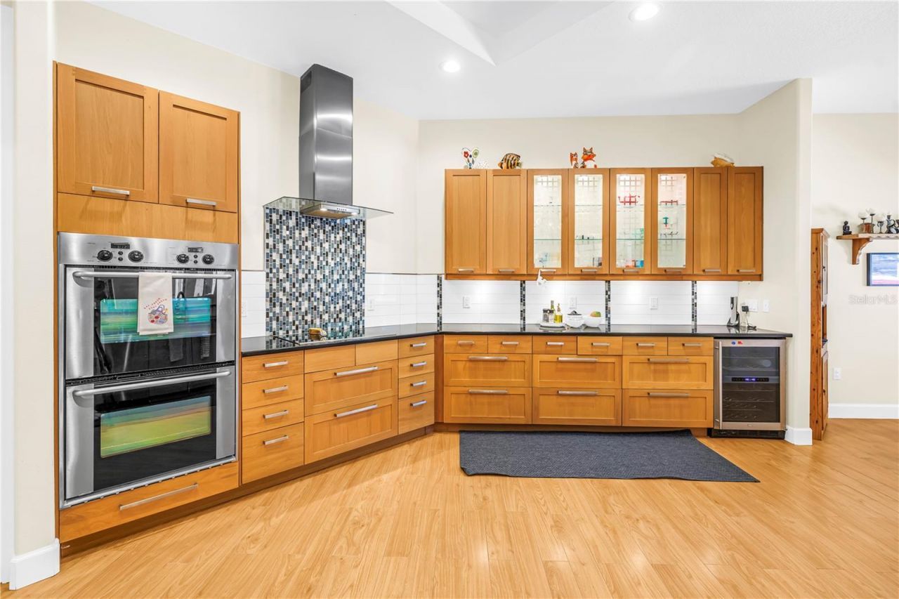 5321 Silver Leaf Lane , Sarasota, FL 34233 Photo