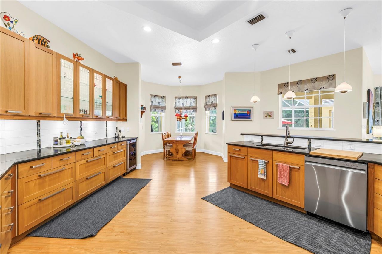 5321 Silver Leaf Lane , Sarasota, FL 34233 Photo