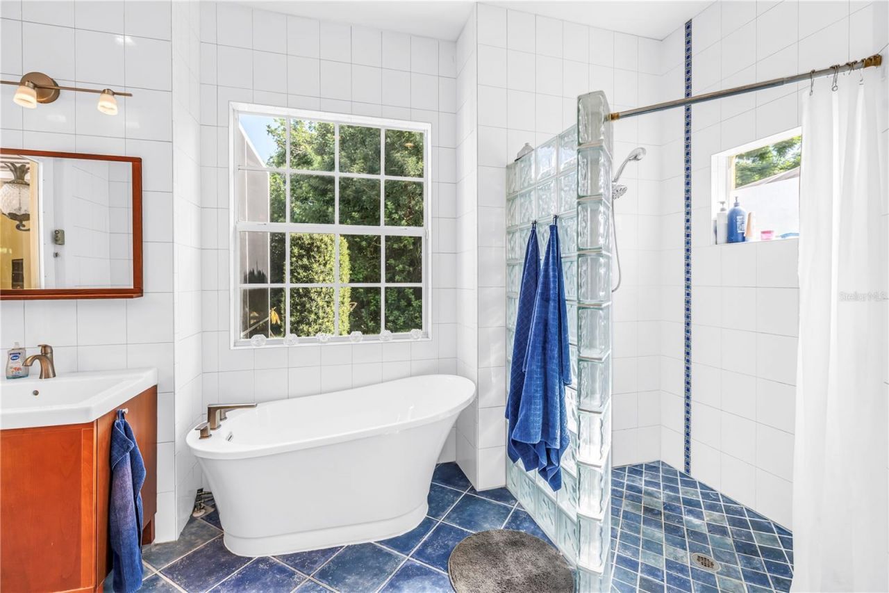 5321 Silver Leaf Lane , Sarasota, FL 34233 Photo
