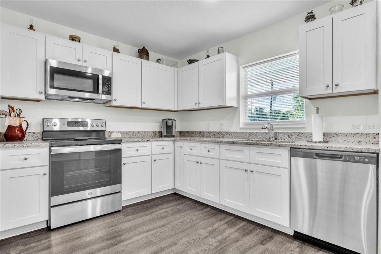 30437 Cedar Road, Punta Gorda, FL 33982 Photo