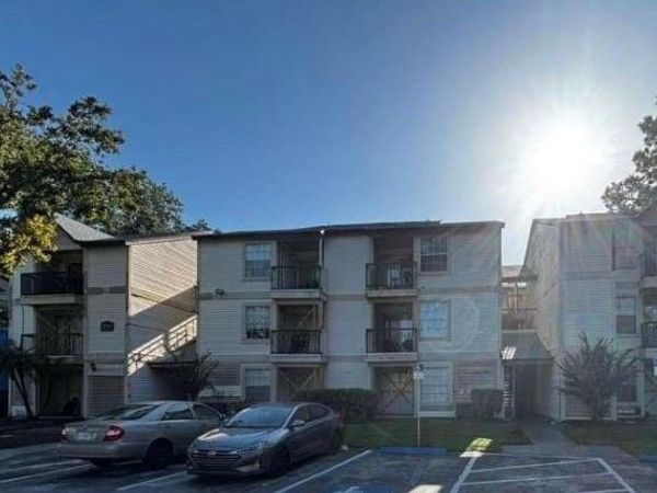 1916 LAKE ATRIUMS CIRCLE , Unit 33, ORLANDO, FL 32839