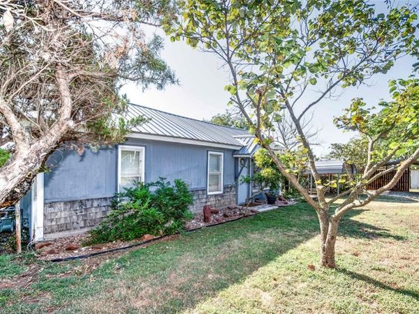 1415 S Keokuk , Chandler, OK 74834