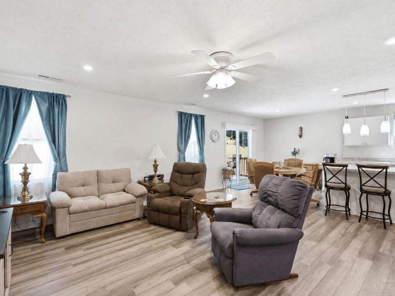 234 Rivers Breeze Court, New Richmond, OH 45157 Photo 10