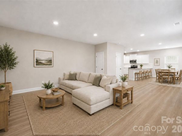 8908 Sawyer Run Court , Charlotte, NC 28215