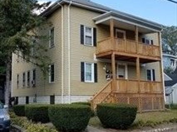 124 Dunham St, Unit 1, Attleboro, MA 02703