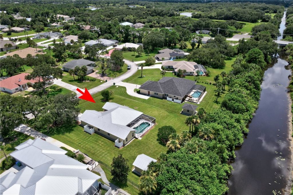 772 Holden Avenue, Sebastian, FL 32958 Photo
